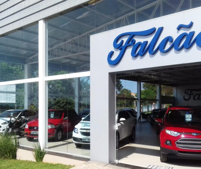 Falcão Veículos